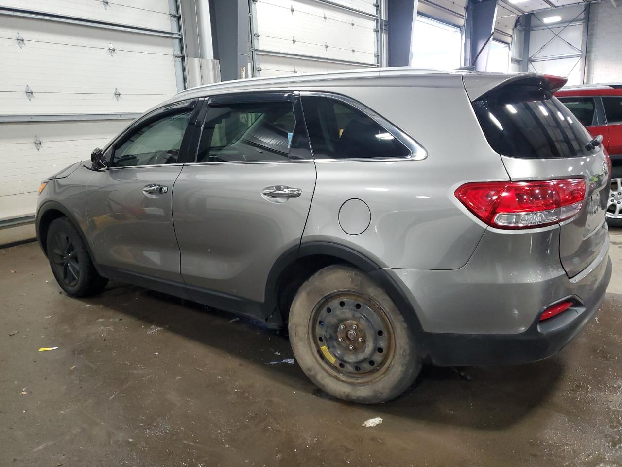 2017 Kia Sorento - Image 2