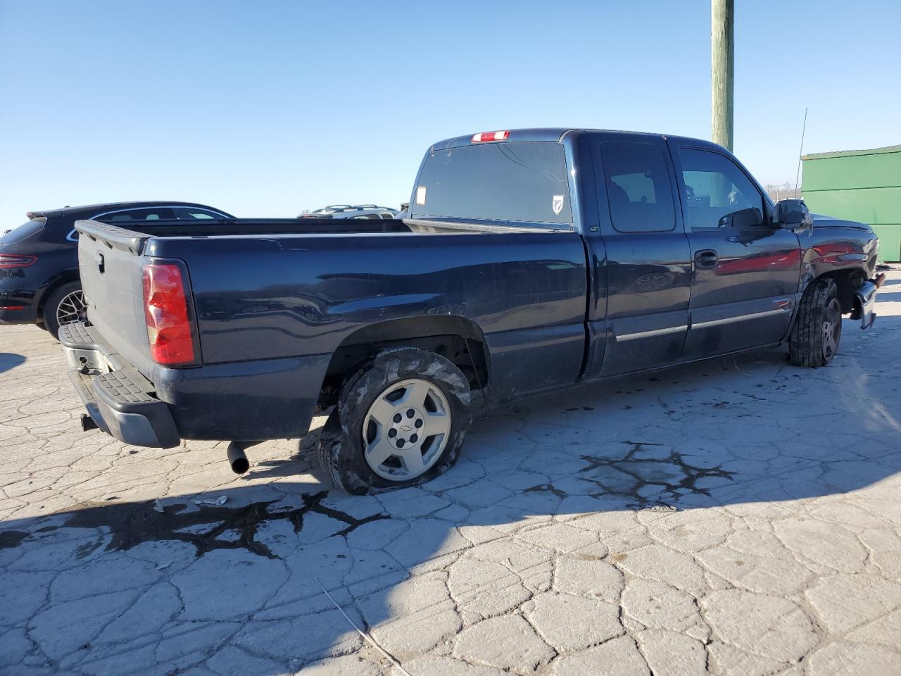 2006 Chevrolet Silverado - Image 3