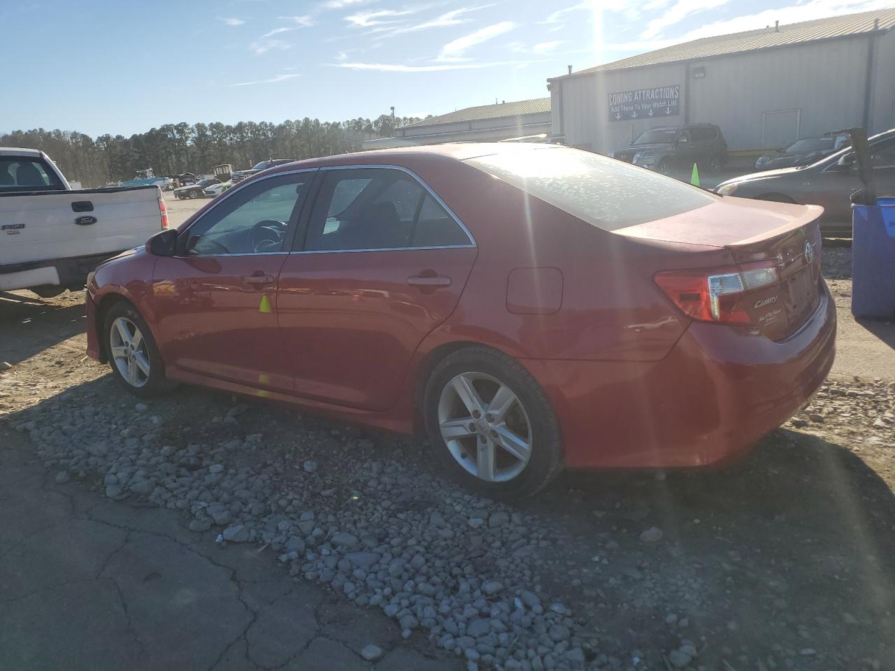 2014 Toyota Camry - Image 2