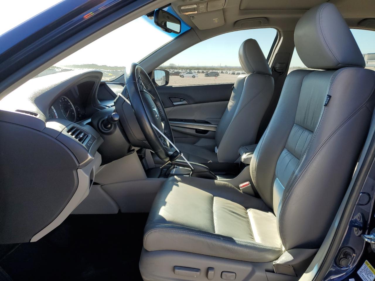 2009 Honda Accord - Image 7