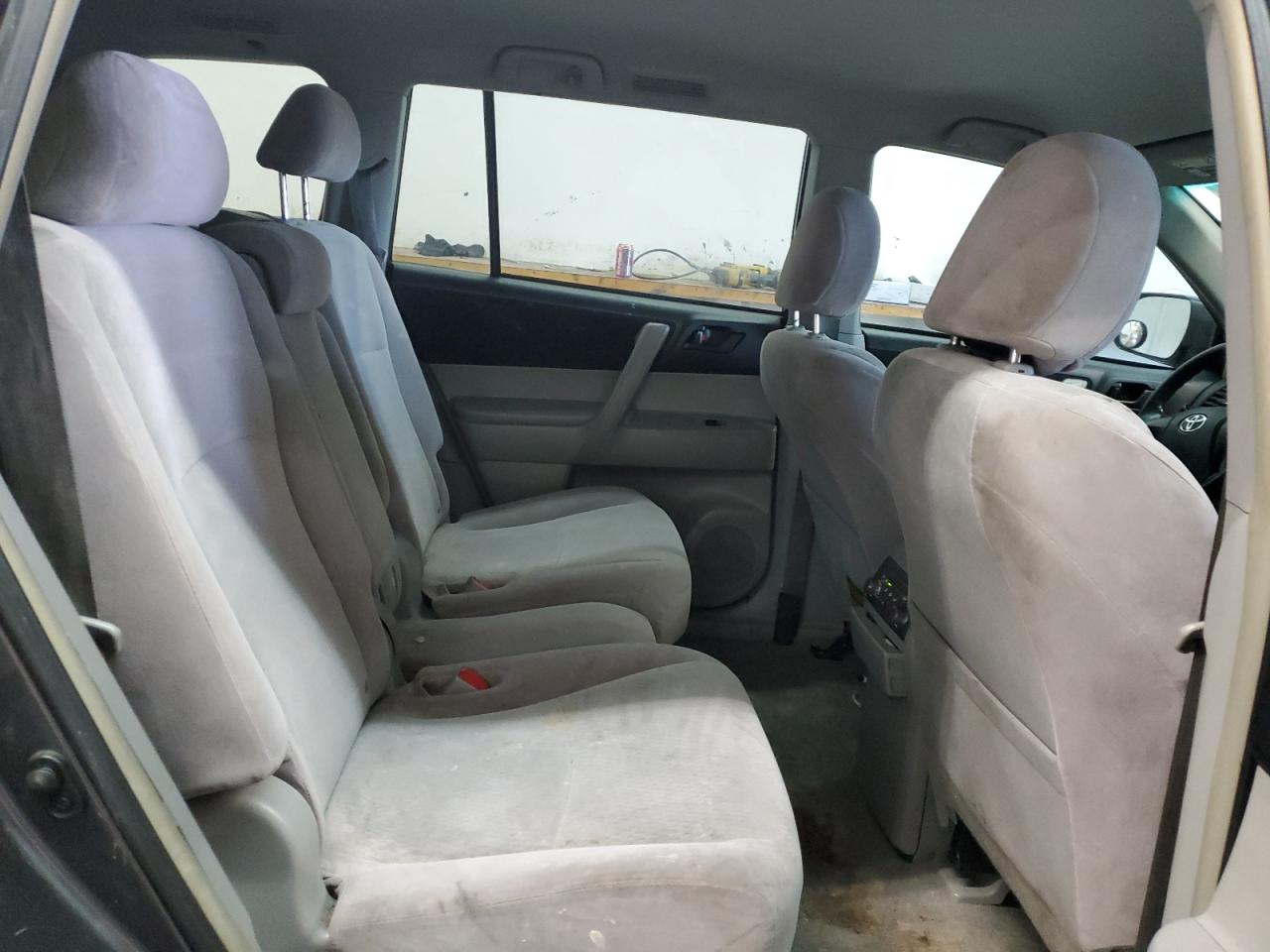 2008 Toyota Highlander - Image 11