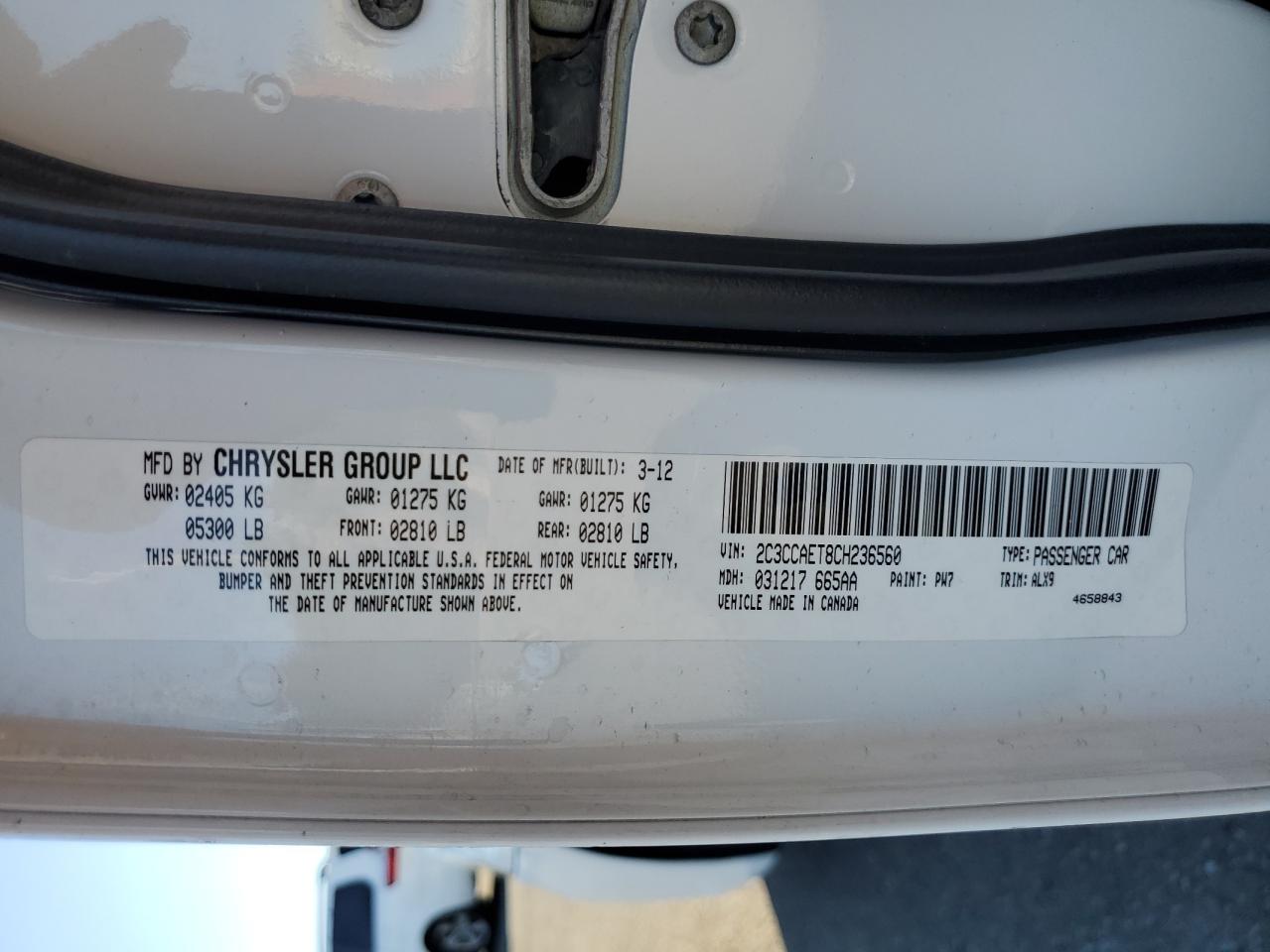 2012 Chrysler 300 - Image 12