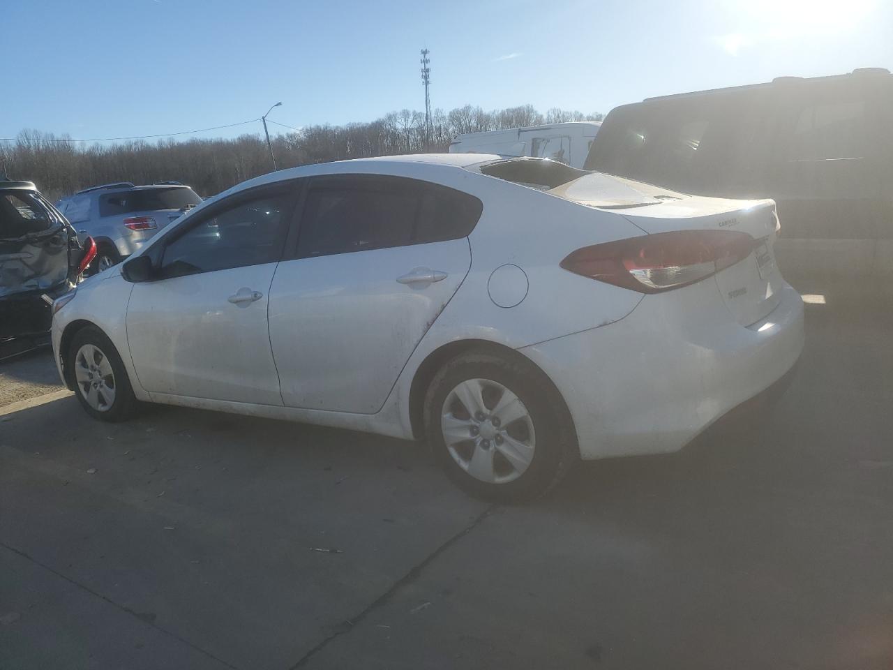 2017 Kia Forte - Image 2