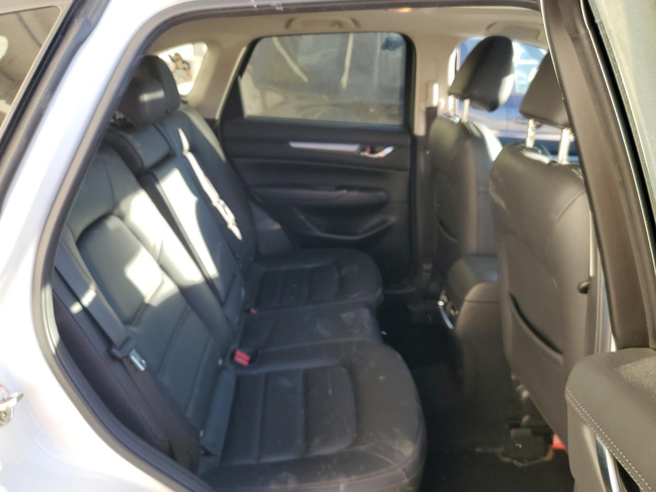 2021 Mazda CX-5 - Image 11