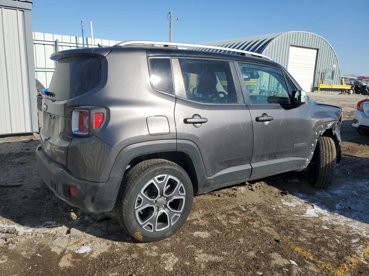 2016 Jeep Renegade - Image 3