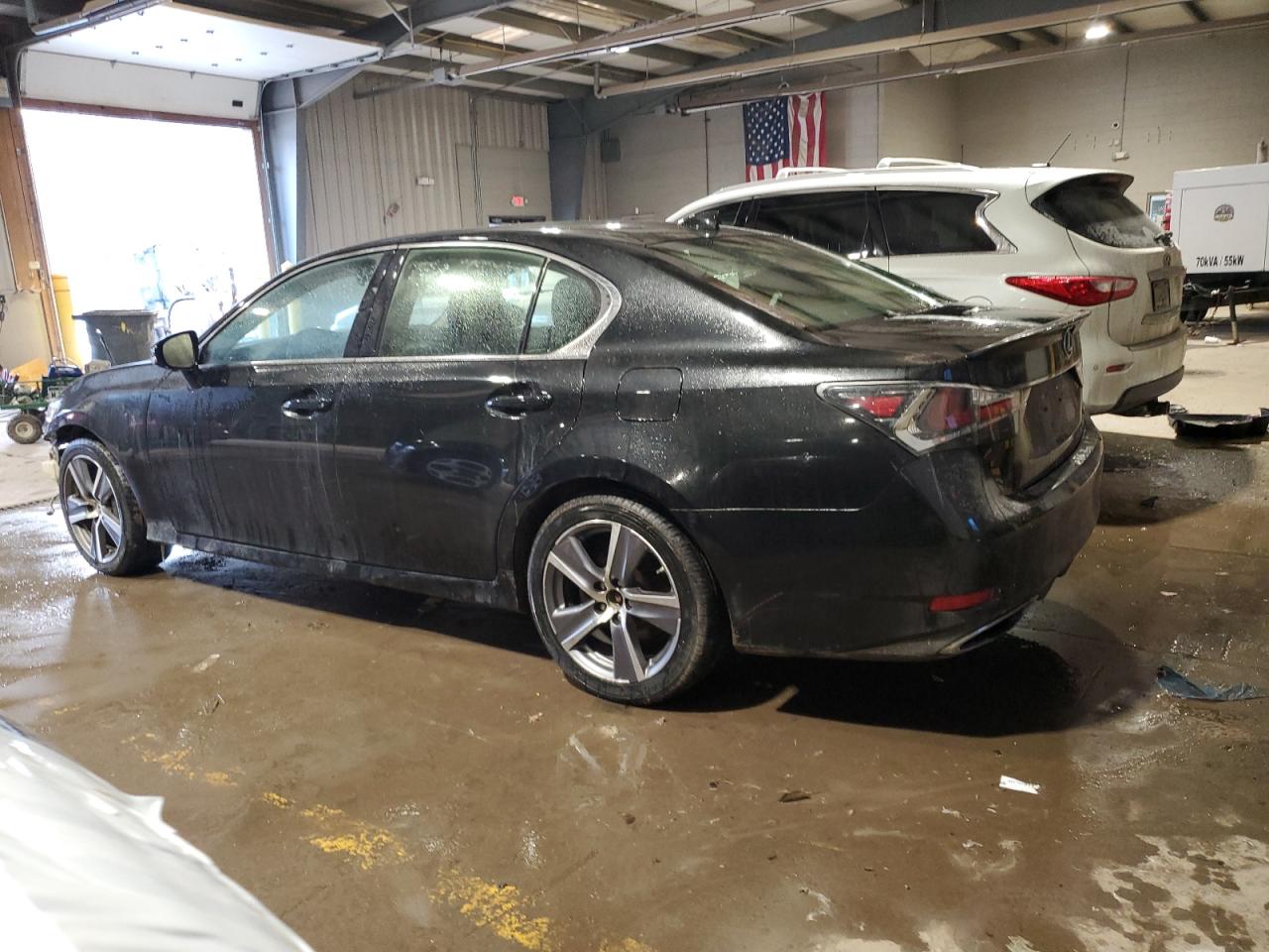 2016 Lexus GS - Image 2