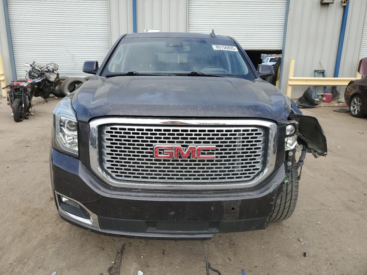 2015 GMC Yukon - Image 5