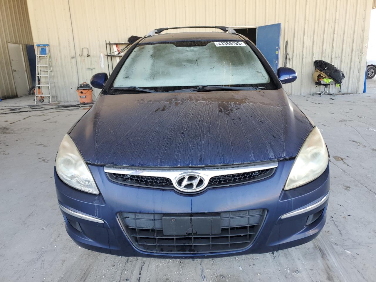 2012 Hyundai Elantra - Image 5