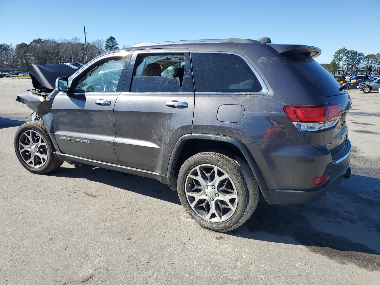 2020 Jeep Grand Cherokee - Image 2