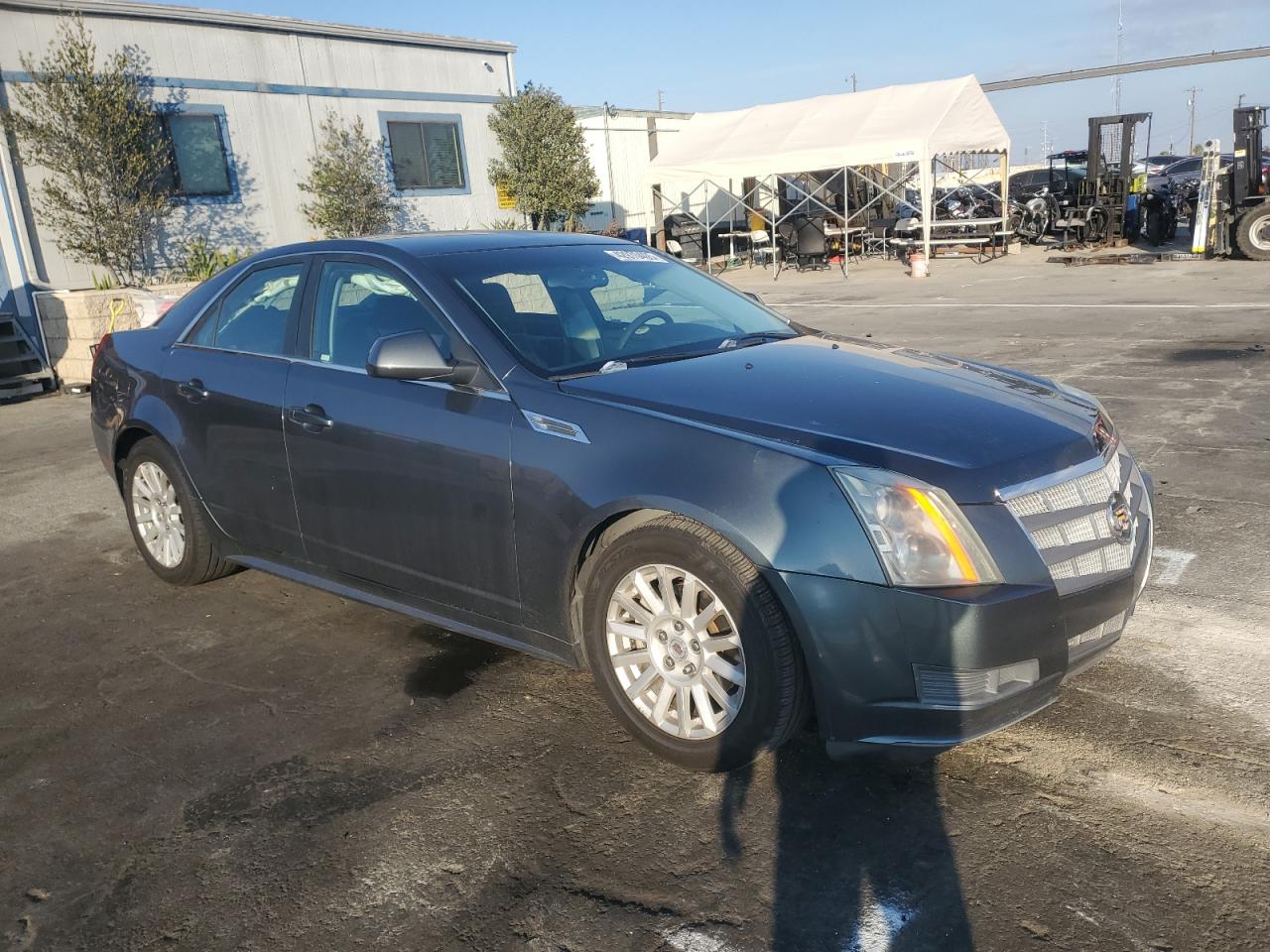 2010 Cadillac CTS - Image 4