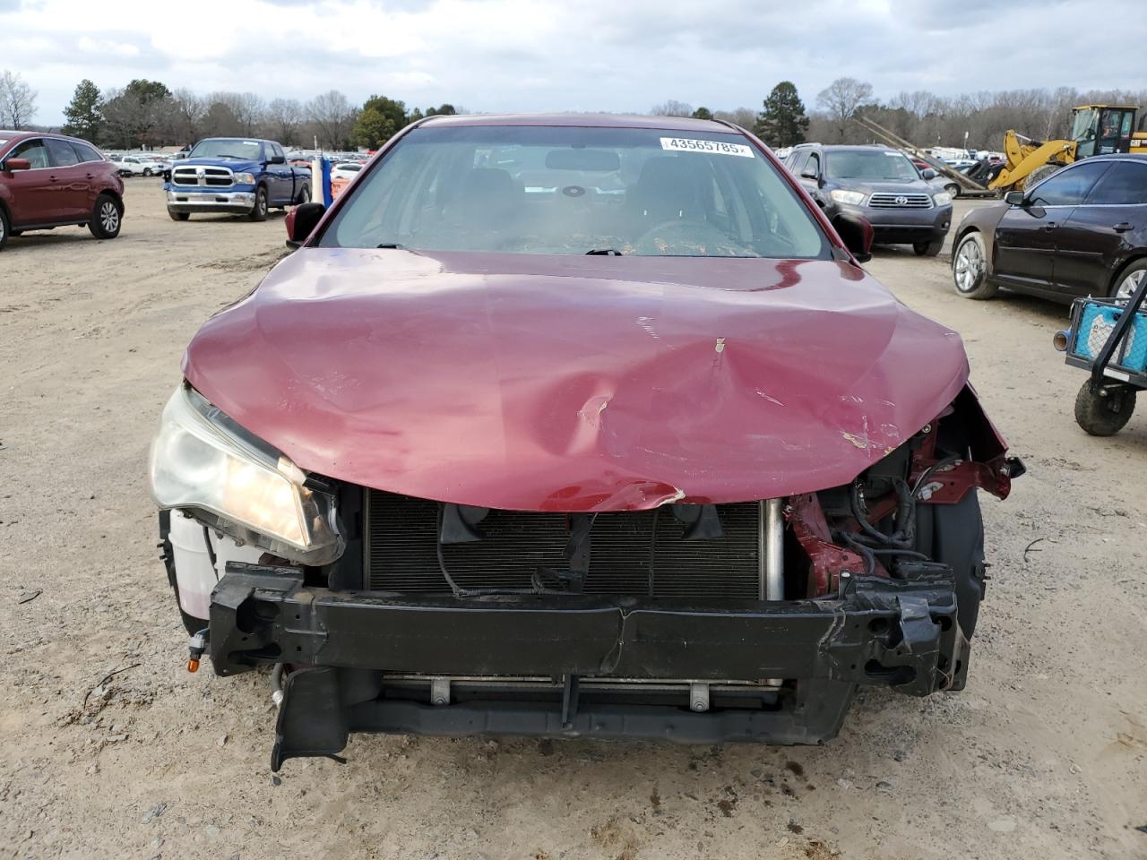 2016 Toyota Camry - Image 5