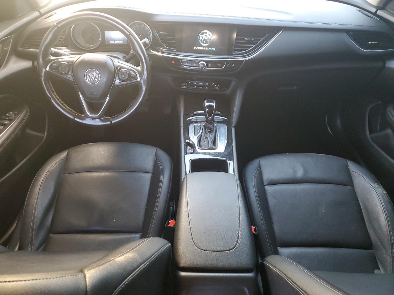2018 Buick Regal Essence VIN: W04GP6SX4J1131123 Lot: 41998555