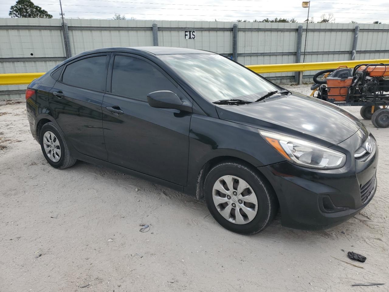 2016 Hyundai Accent - Image 4