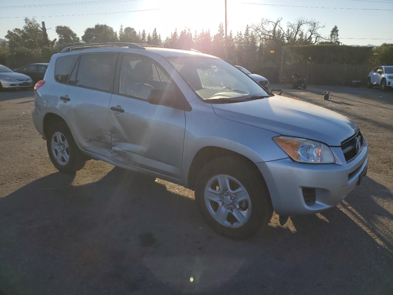 2011 Toyota RAV 4 - Image 4