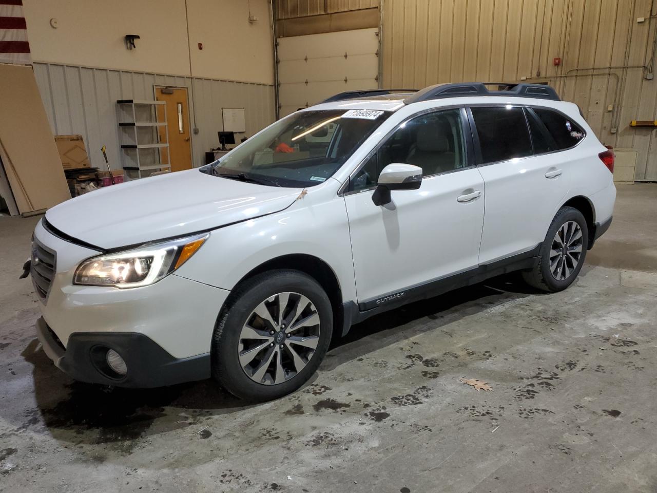 VIN 4S4BSANC8F3333545 2015 SUBARU OUTBACK no.1