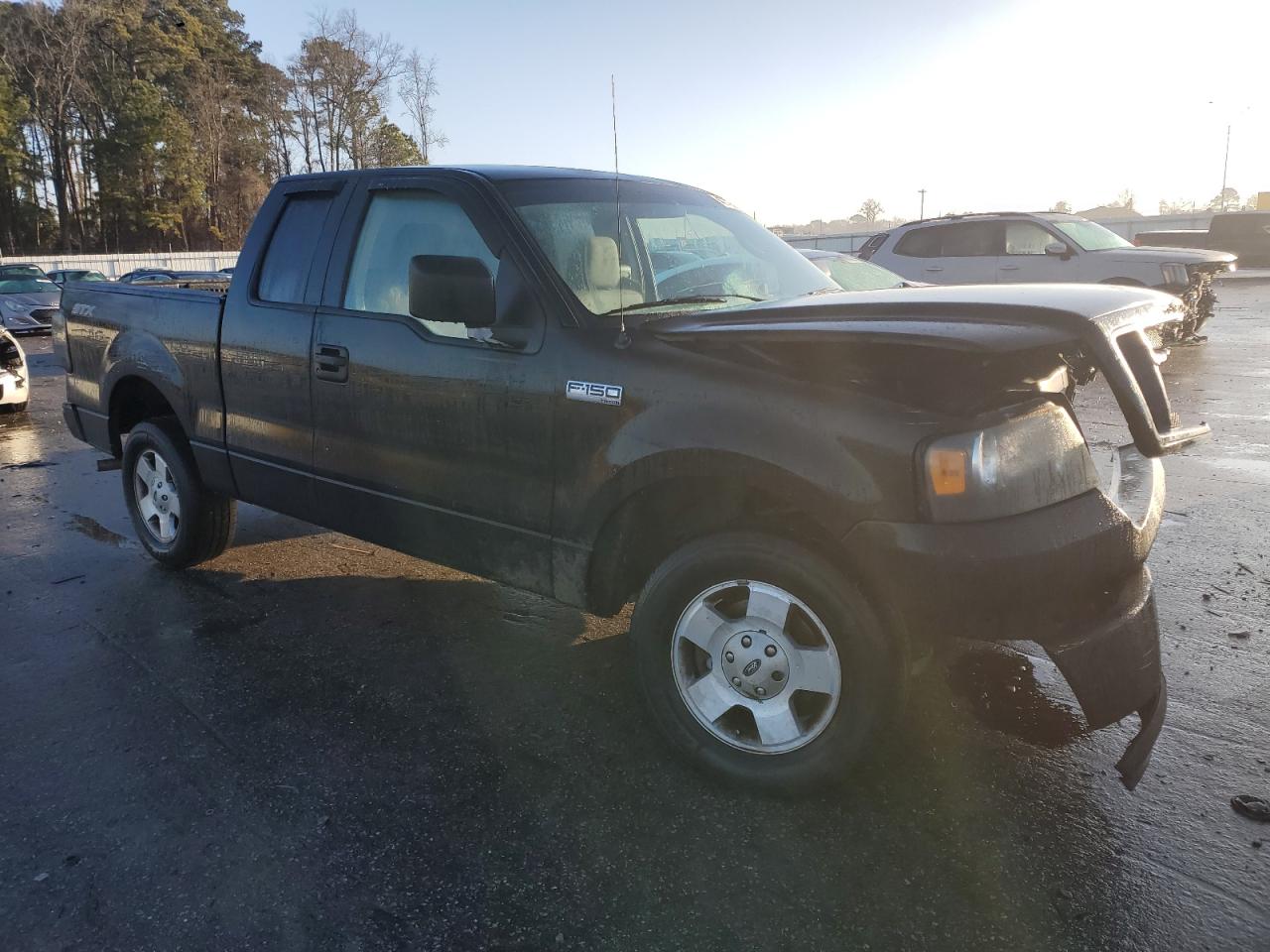 2006 Ford F-150 - Image 4