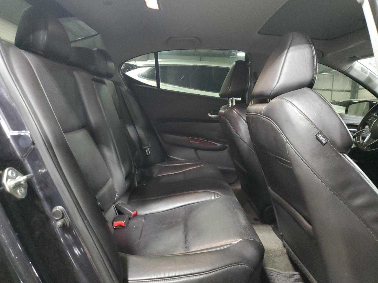 2015 Acura TLX - Image 11
