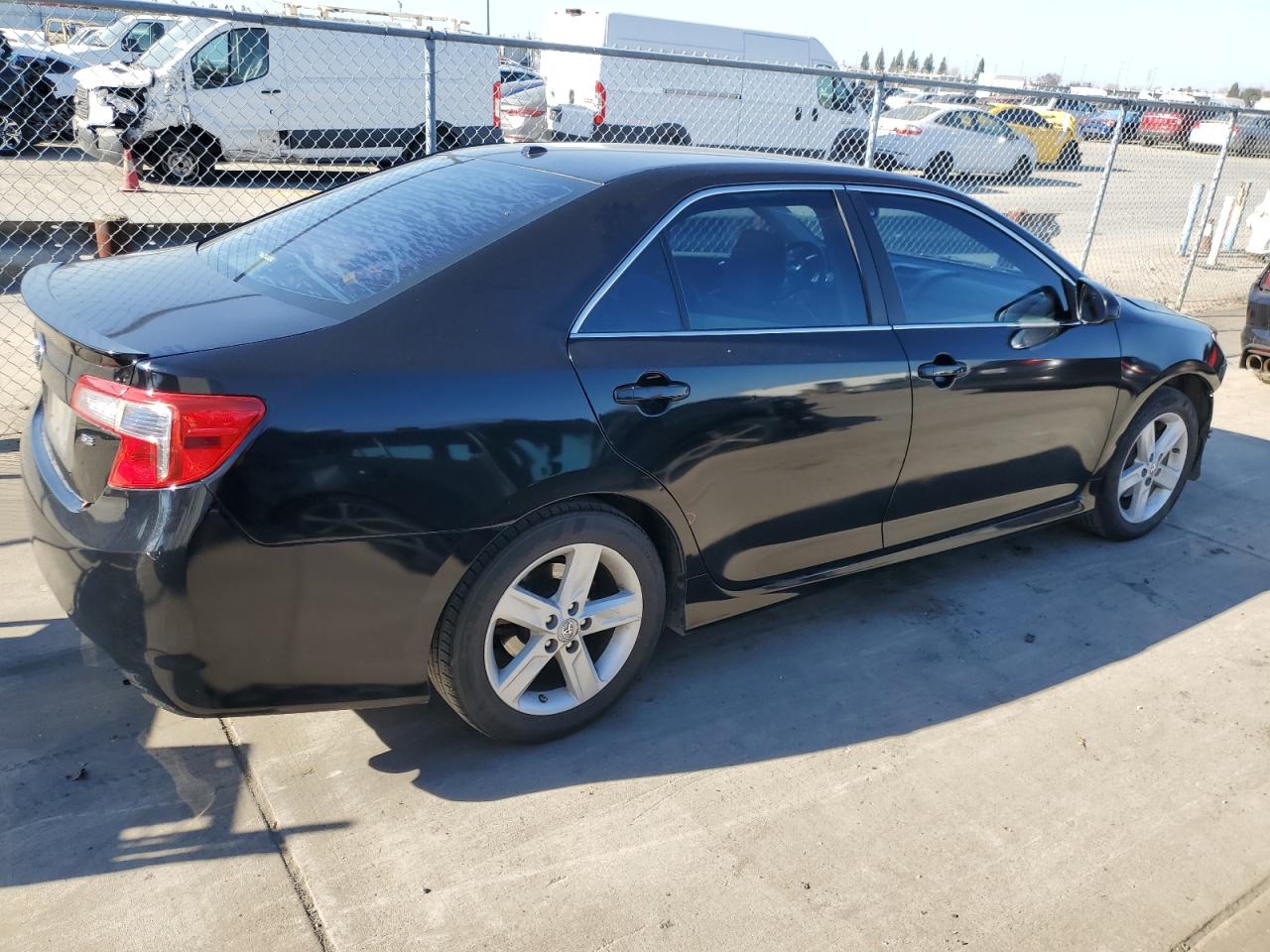 2012 Toyota Camry - Image 3