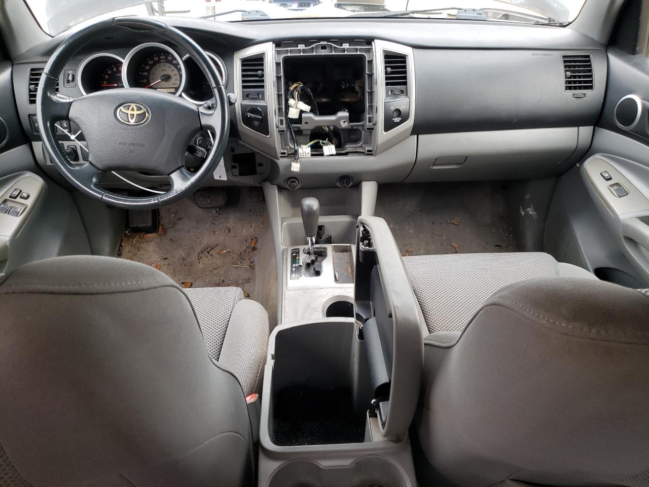 2006 Toyota Tacoma - Image 8