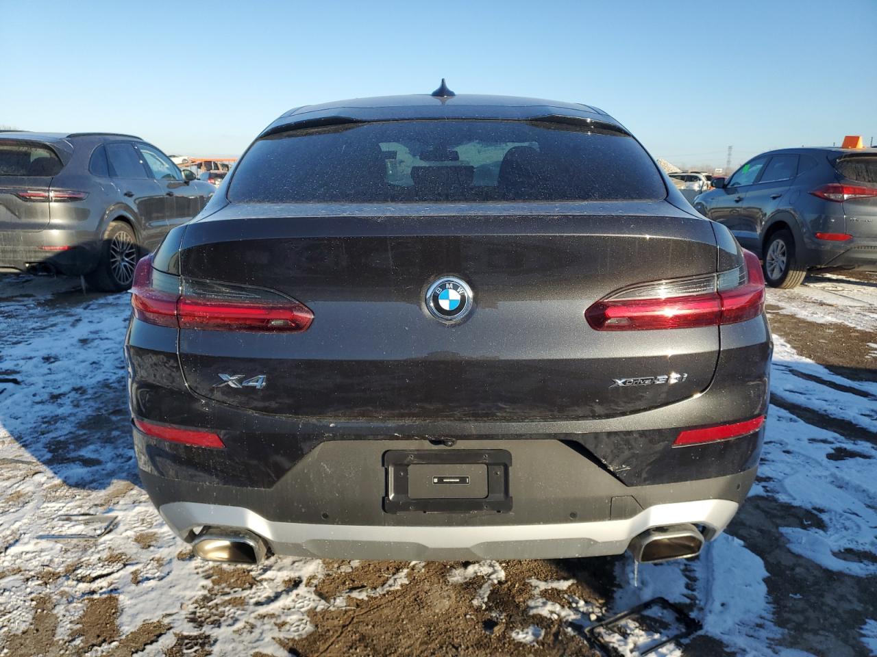 2024 BMW X4 - Image 6