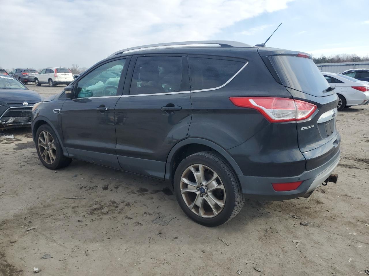 2014 Ford Escape - Image 2