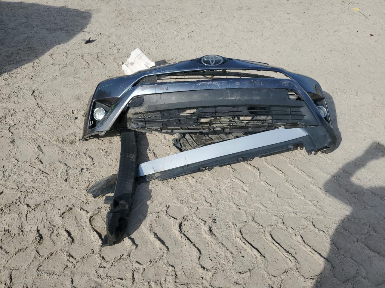 2T3DFREVXHW571365 TOYOTA RAV4 2017