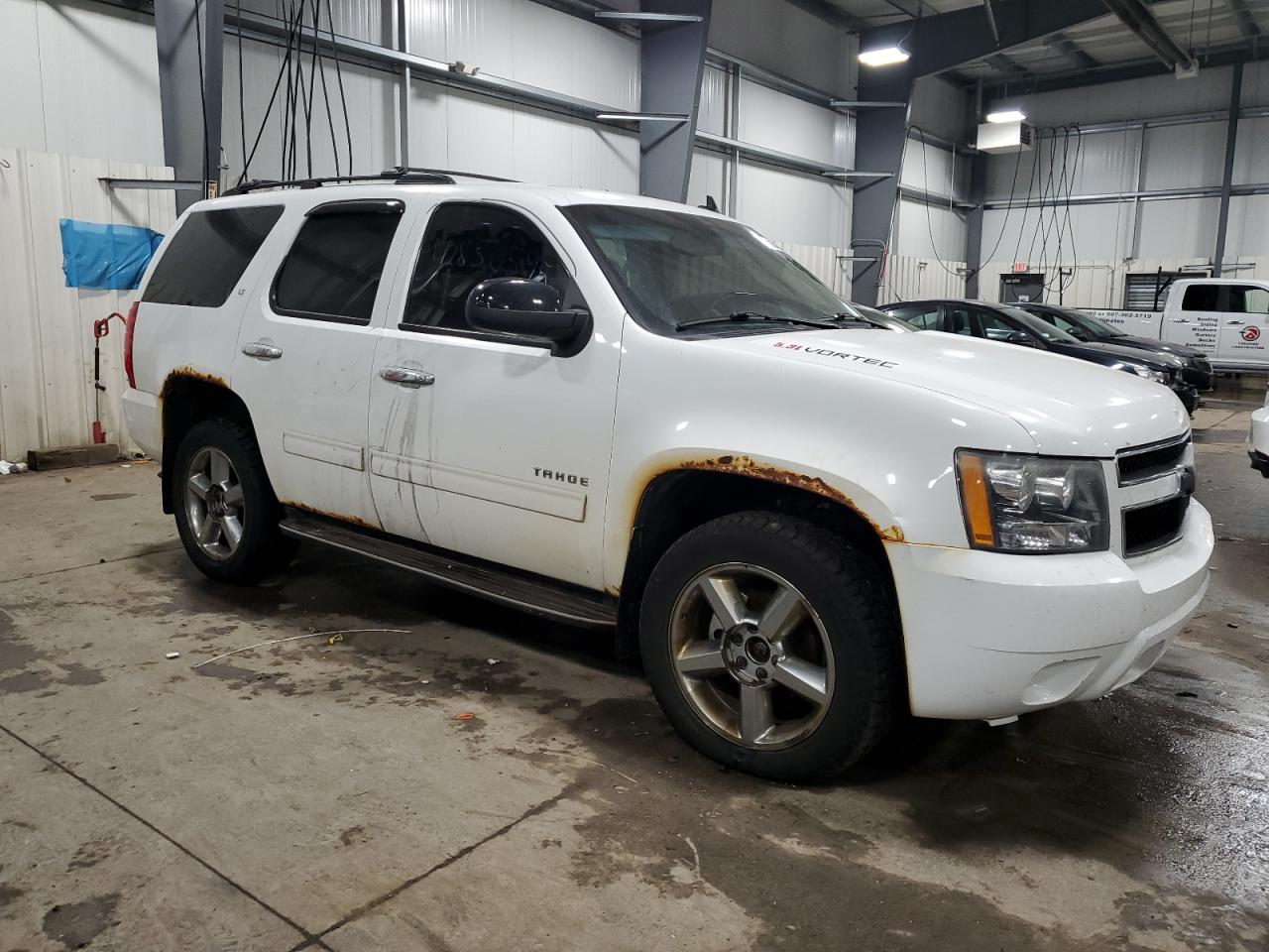 2010 Chevrolet Tahoe - Image 4