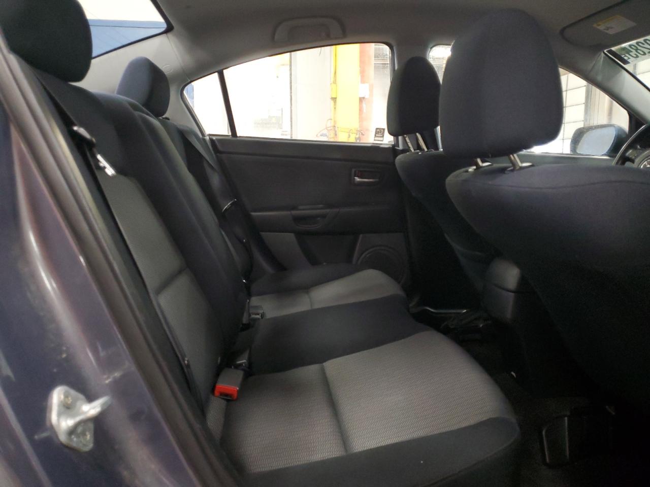 2008 Mazda 3 - Image 10