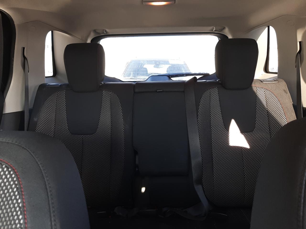 2015 GMC Terrain - Image 10