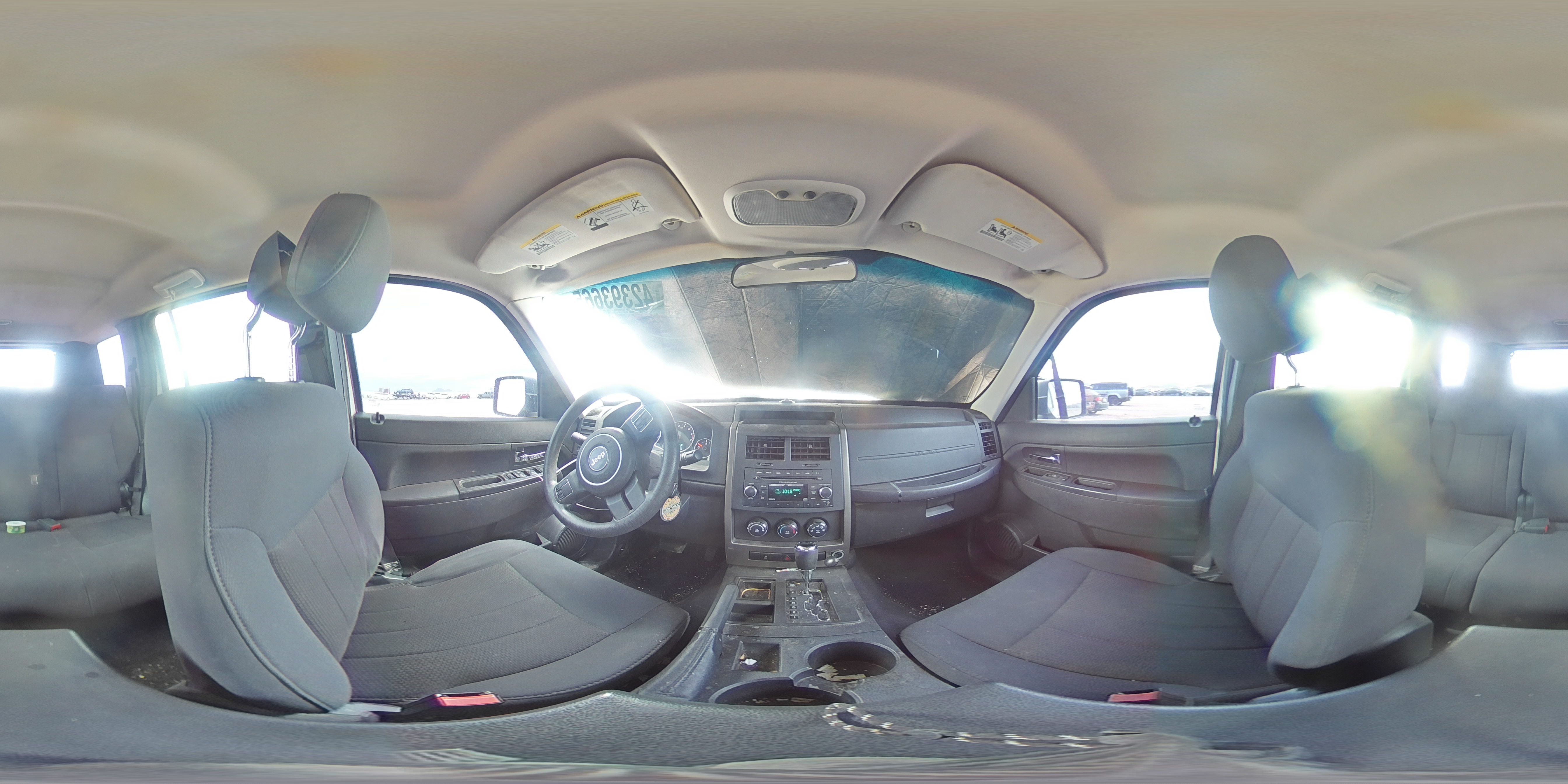 2012 Jeep Liberty (North America) - Image 14