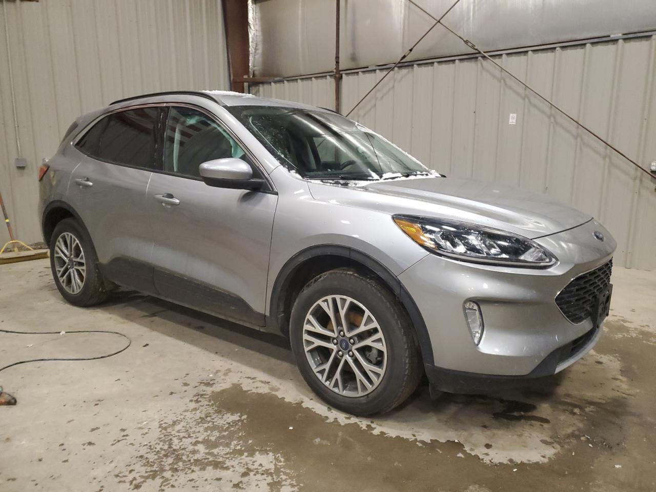 2021 Ford Escape - Image 4
