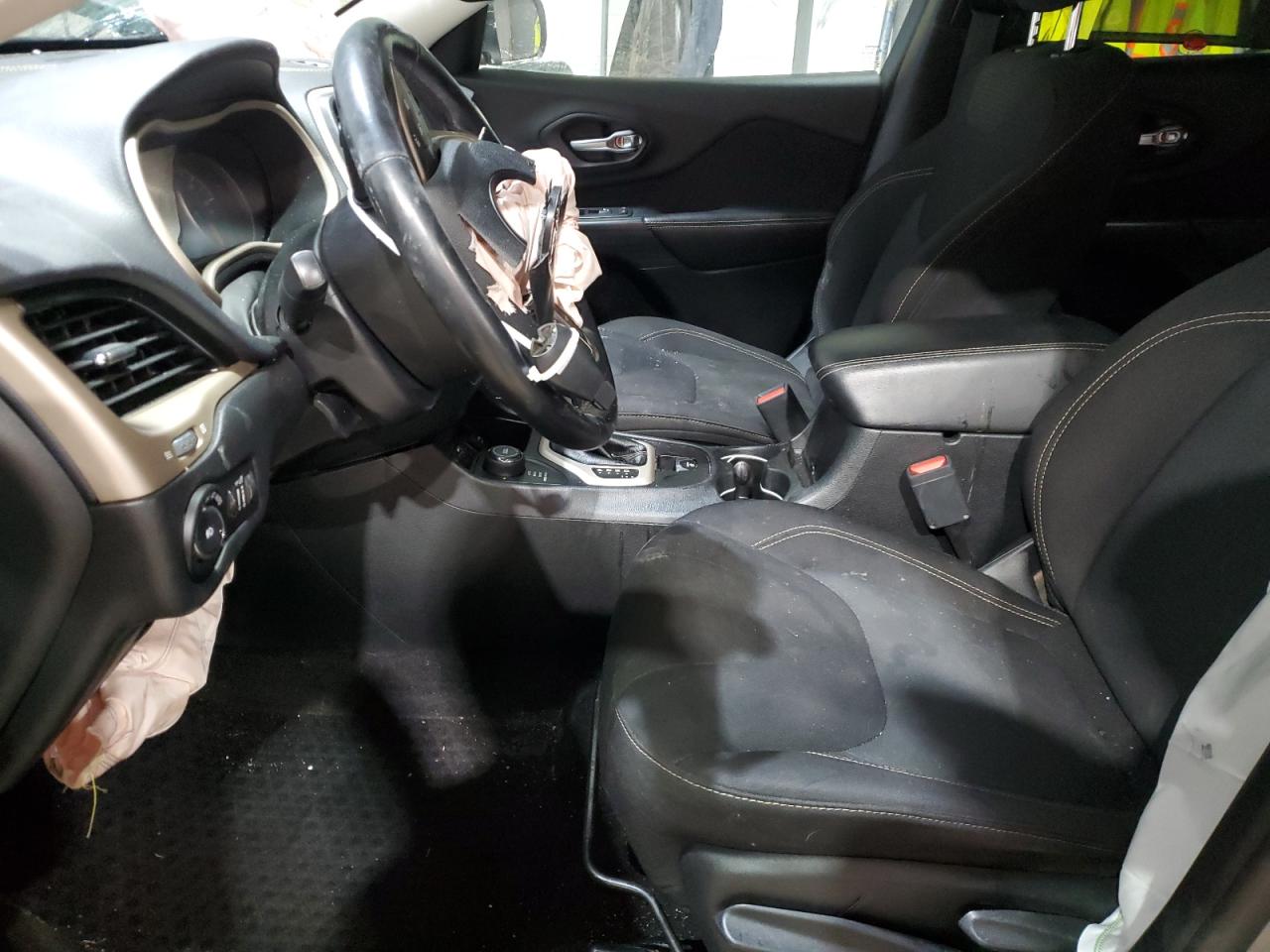 2016 Jeep Grand Cherokee - Image 7