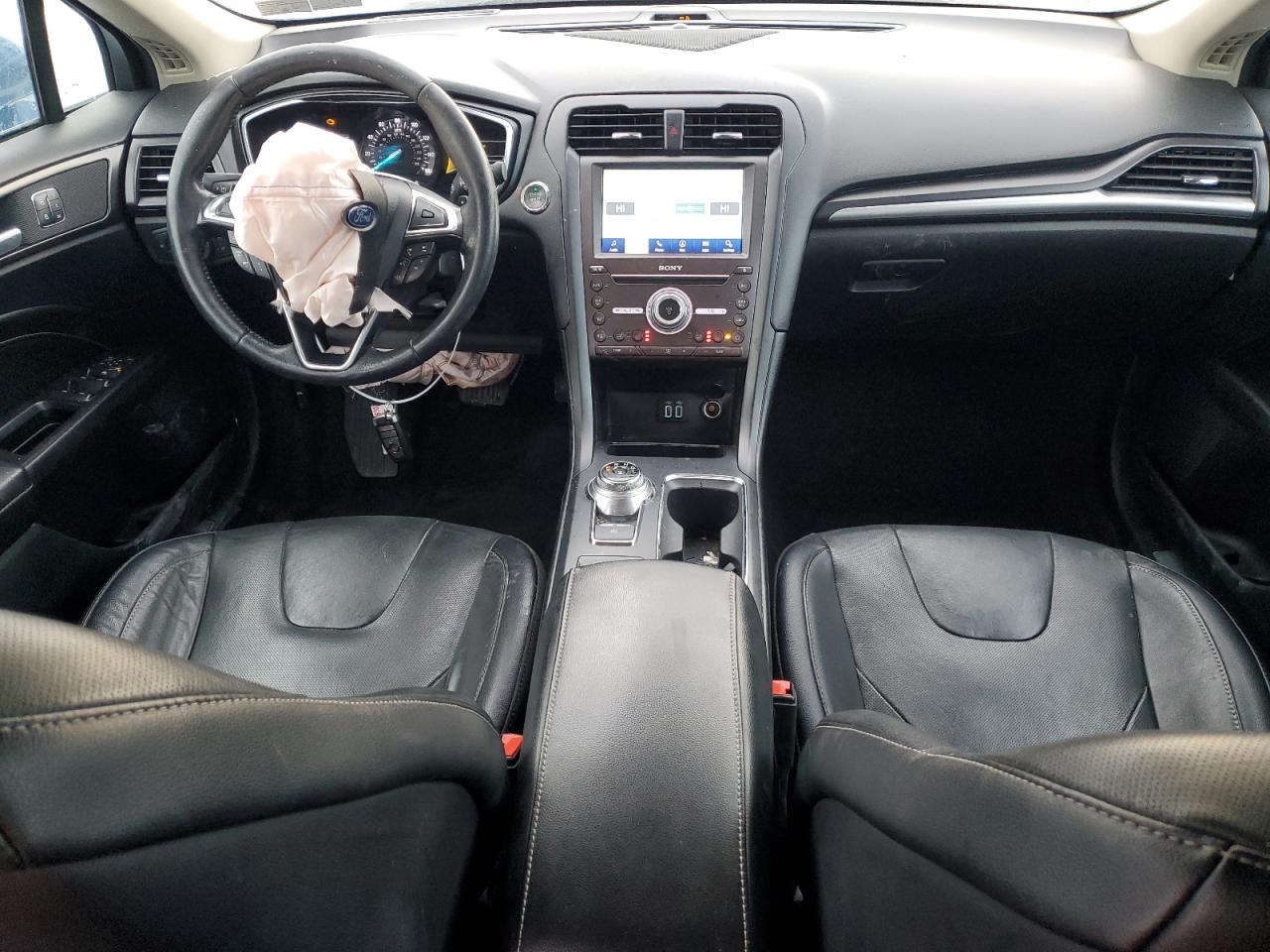 2020 Ford Fusion - Image 8