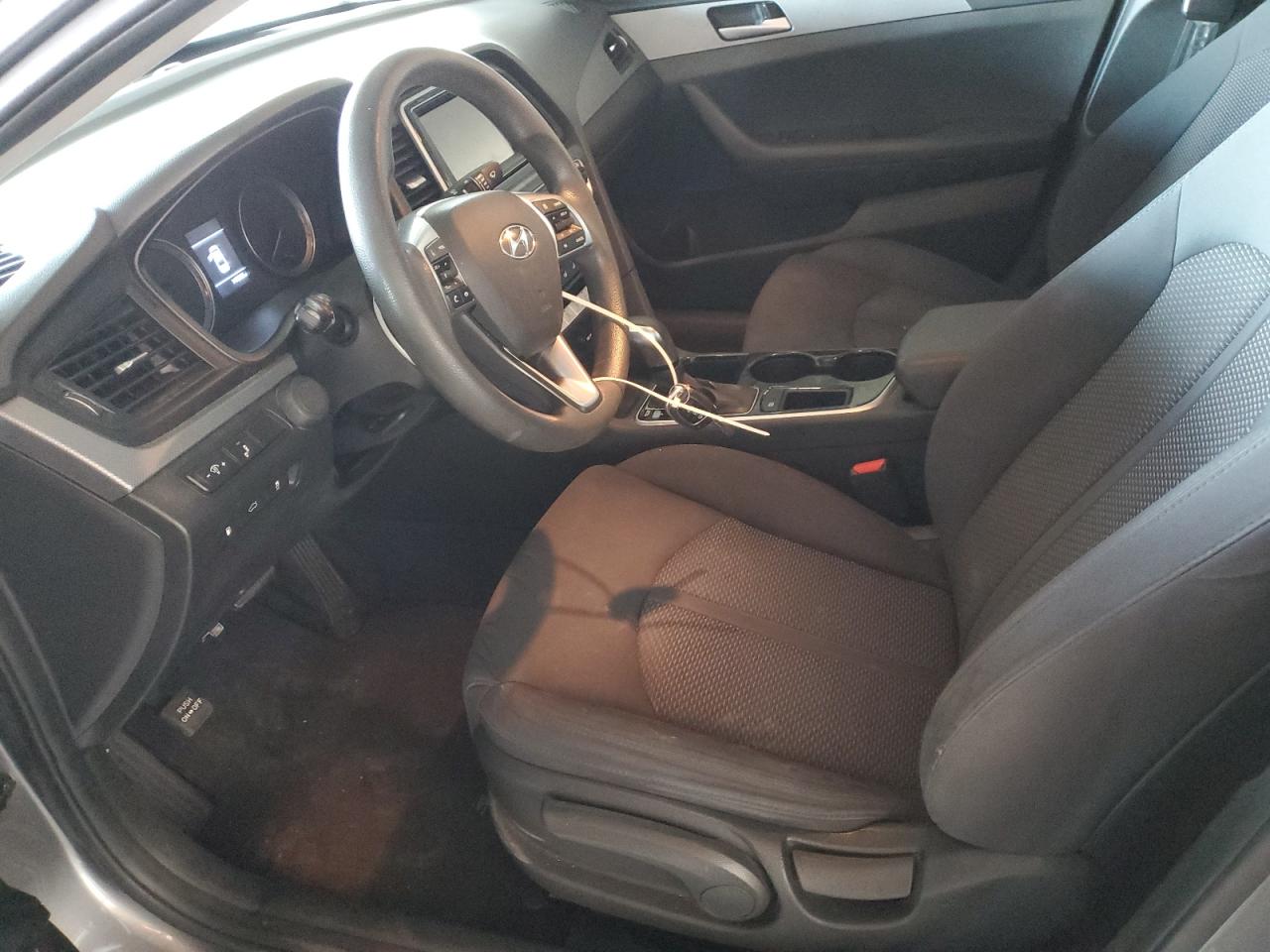 2018 Hyundai Sonata - Image 7