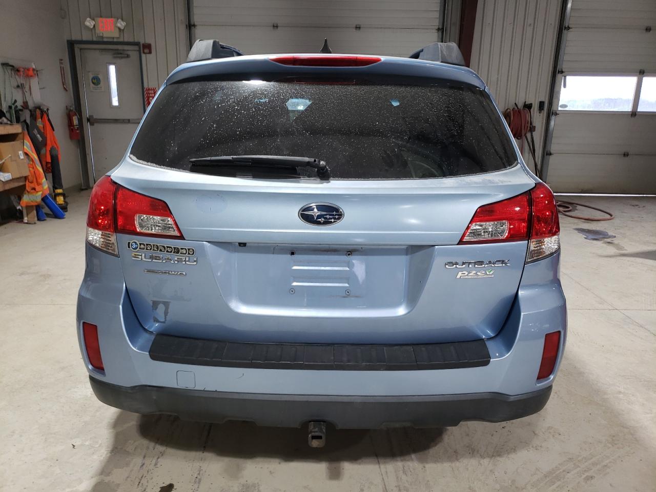 2012 Subaru Outback - Image 6