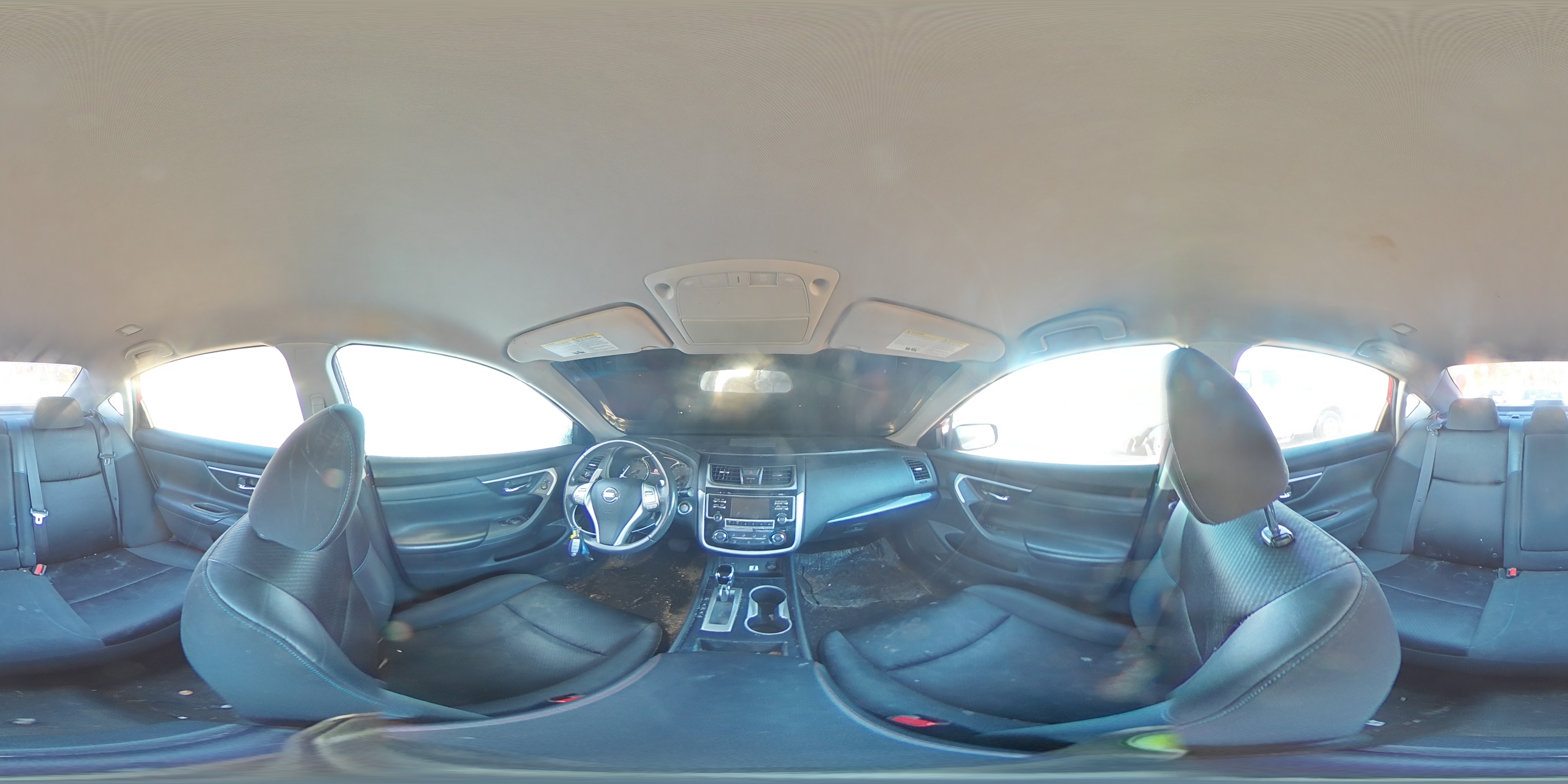 2018 Nissan Altima - Image 12