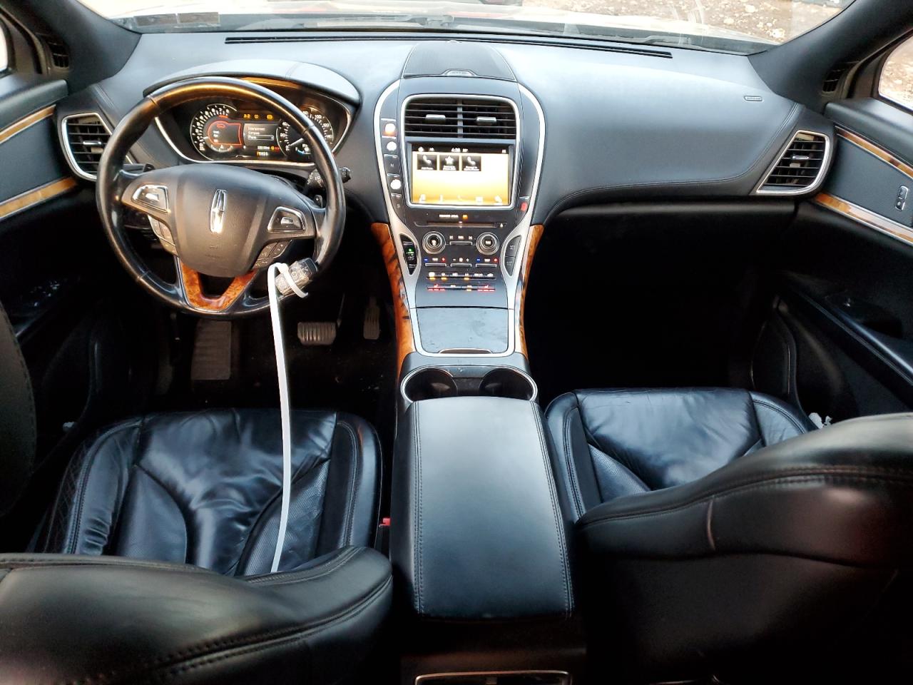 2016 Lincoln MKX - Image 8
