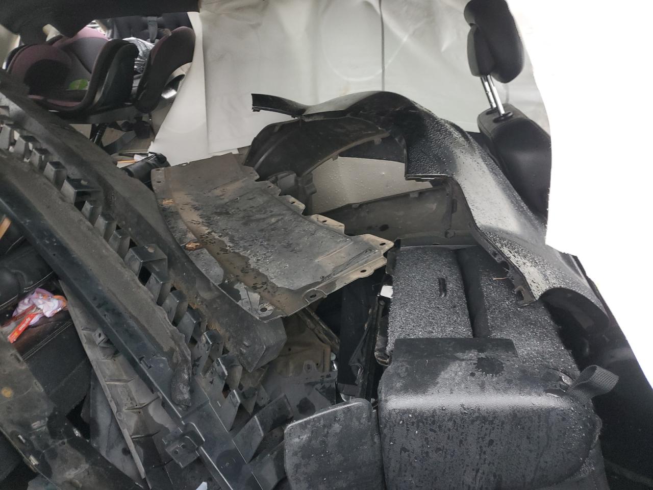 2019 Dodge Caravan - Image 11