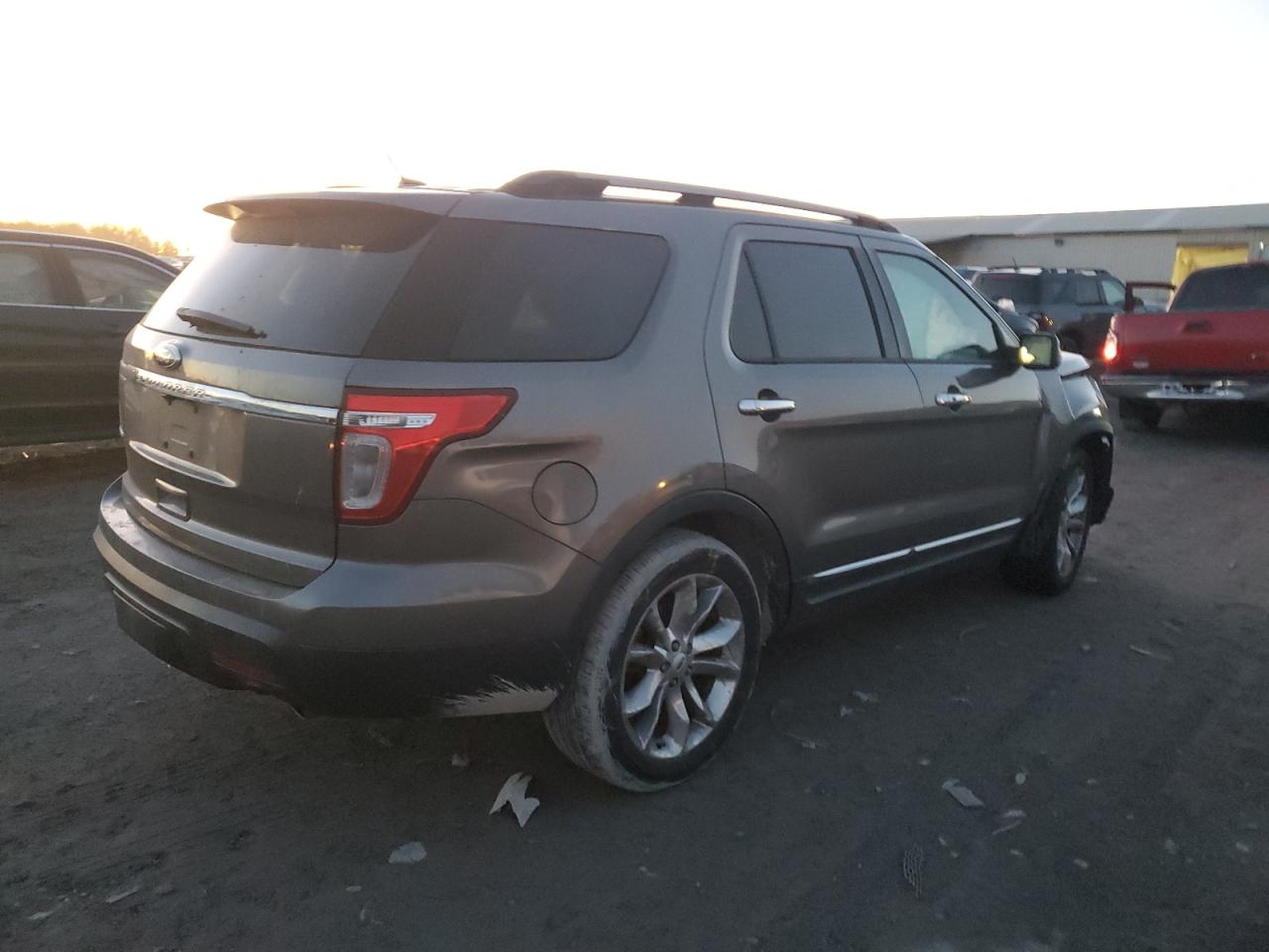 2012 Ford Explorer - Image 3