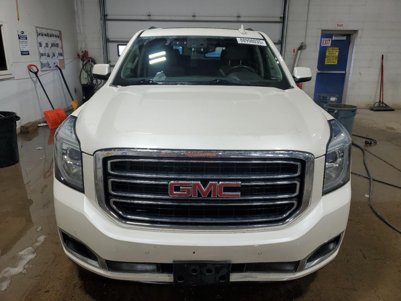 2015 GMC Yukon - Image 5