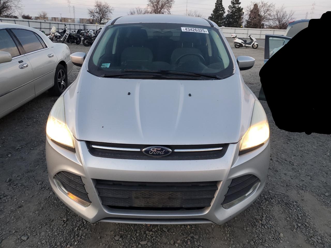 2015 Ford Escape - Image 5