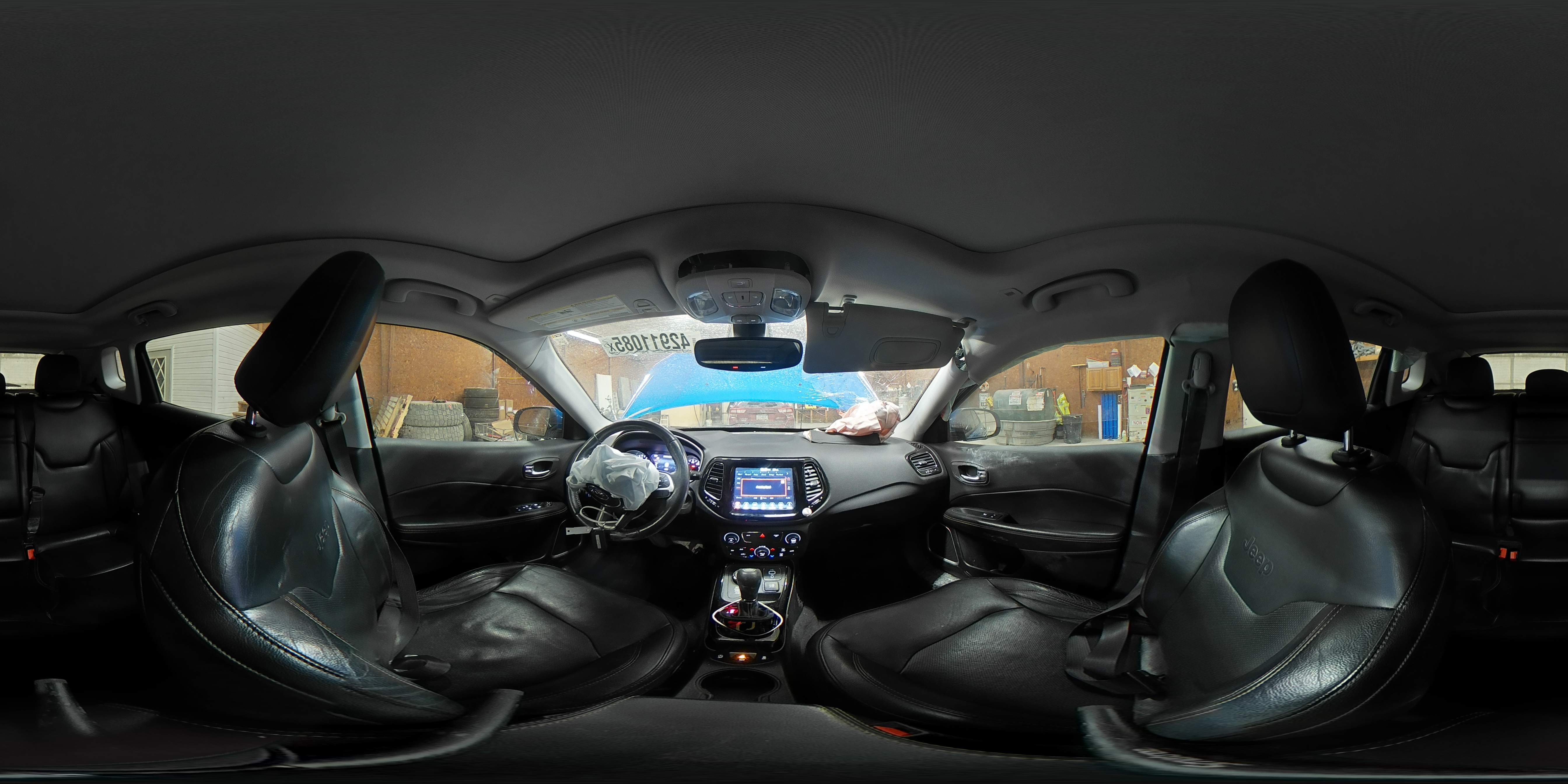 2018 Jeep Compass - Image 14