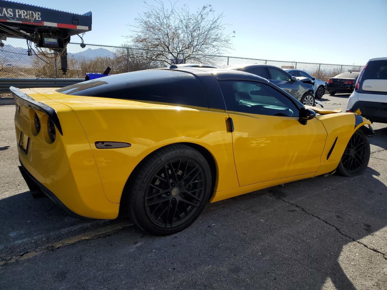 2005 Chevrolet Corvette - Image 3