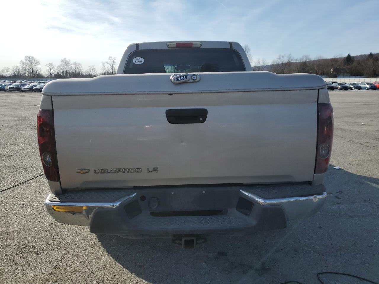 2004 Chevrolet Colorado - Image 6