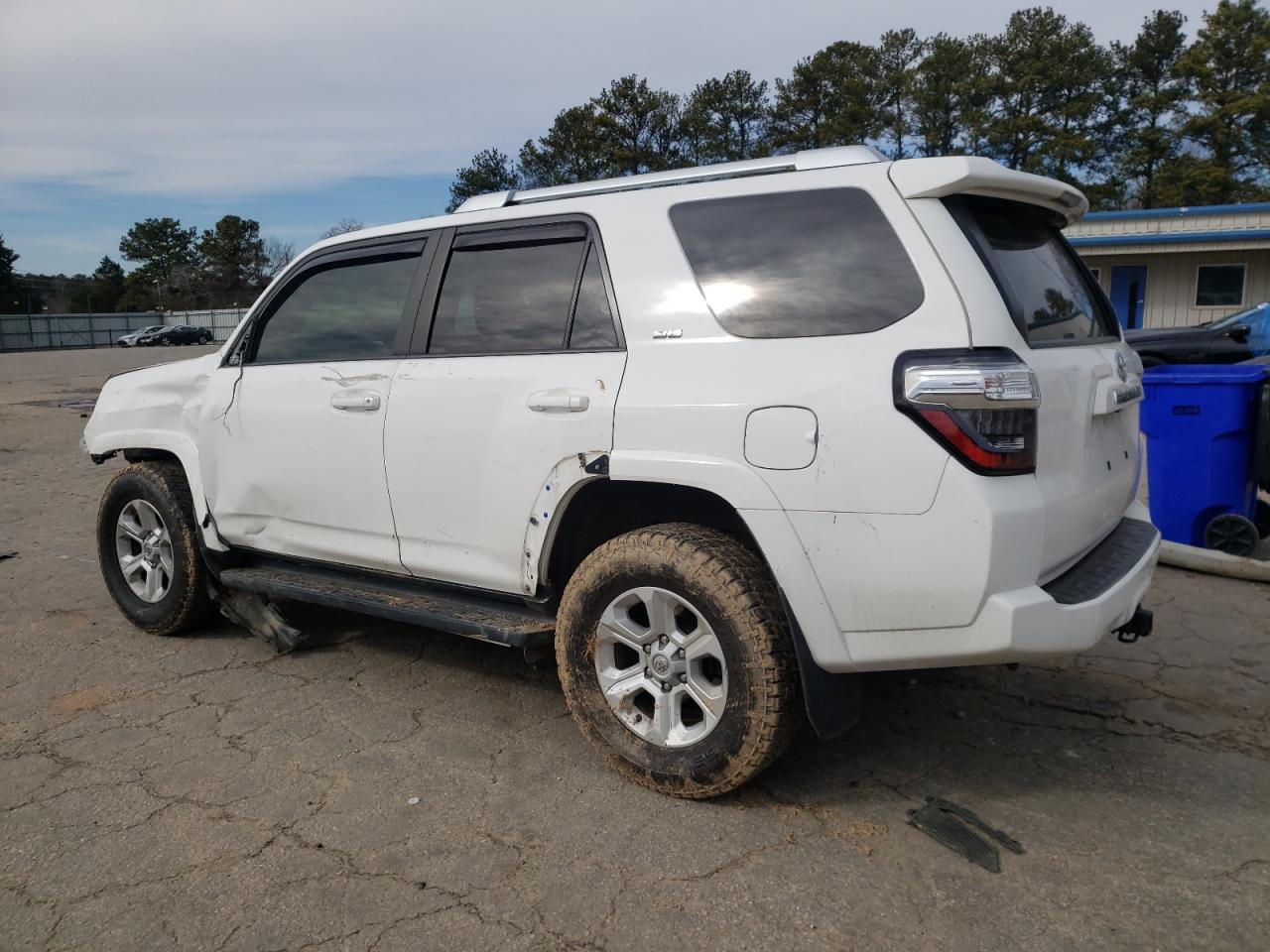 2016 Toyota 4Runner - Image 2