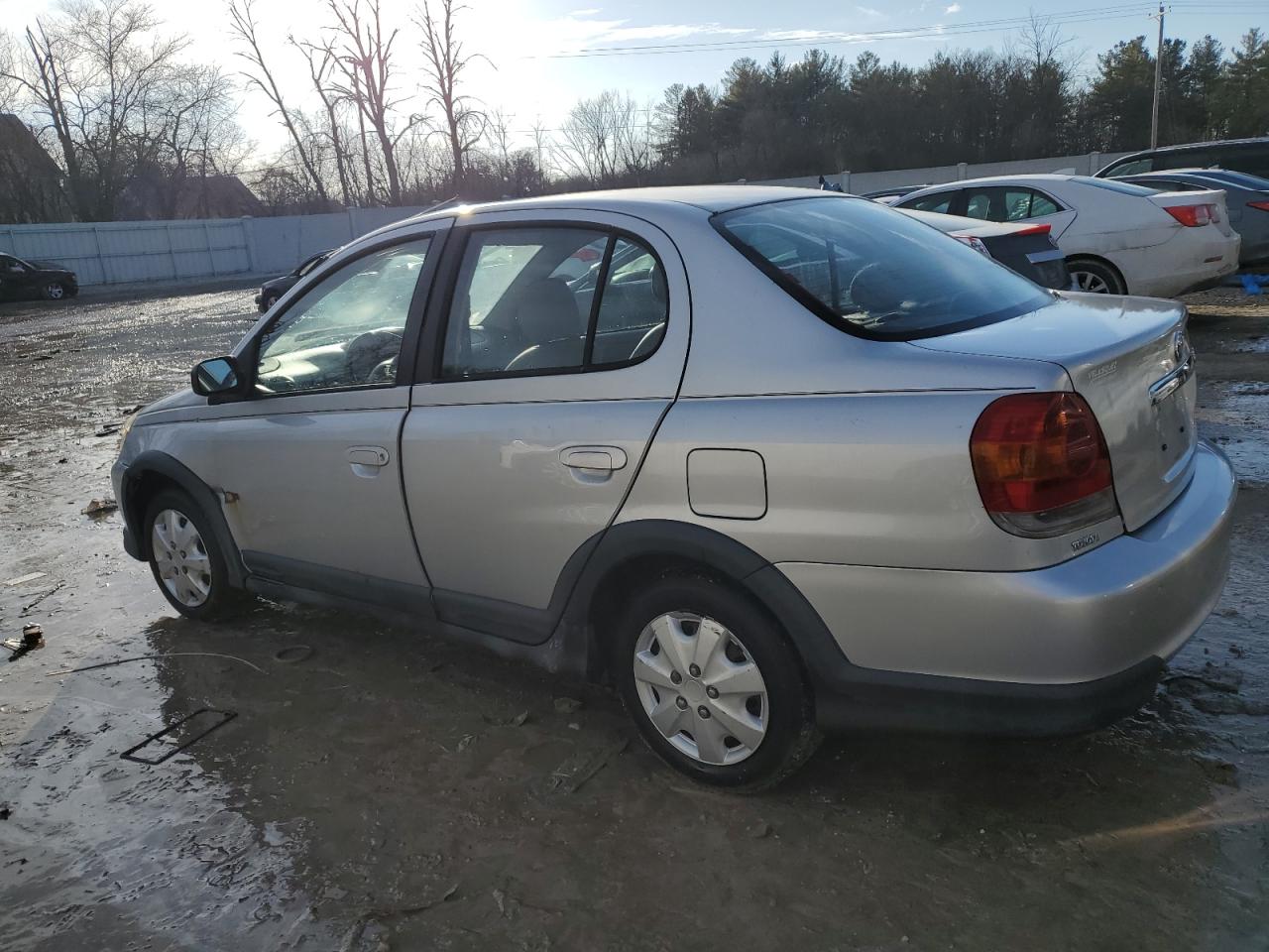 2005 Toyota Echo - Image 2