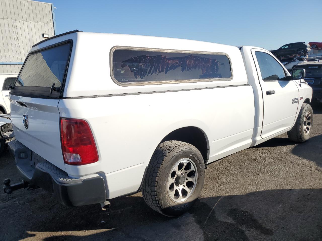 2015 RAM 1500 - Image 3