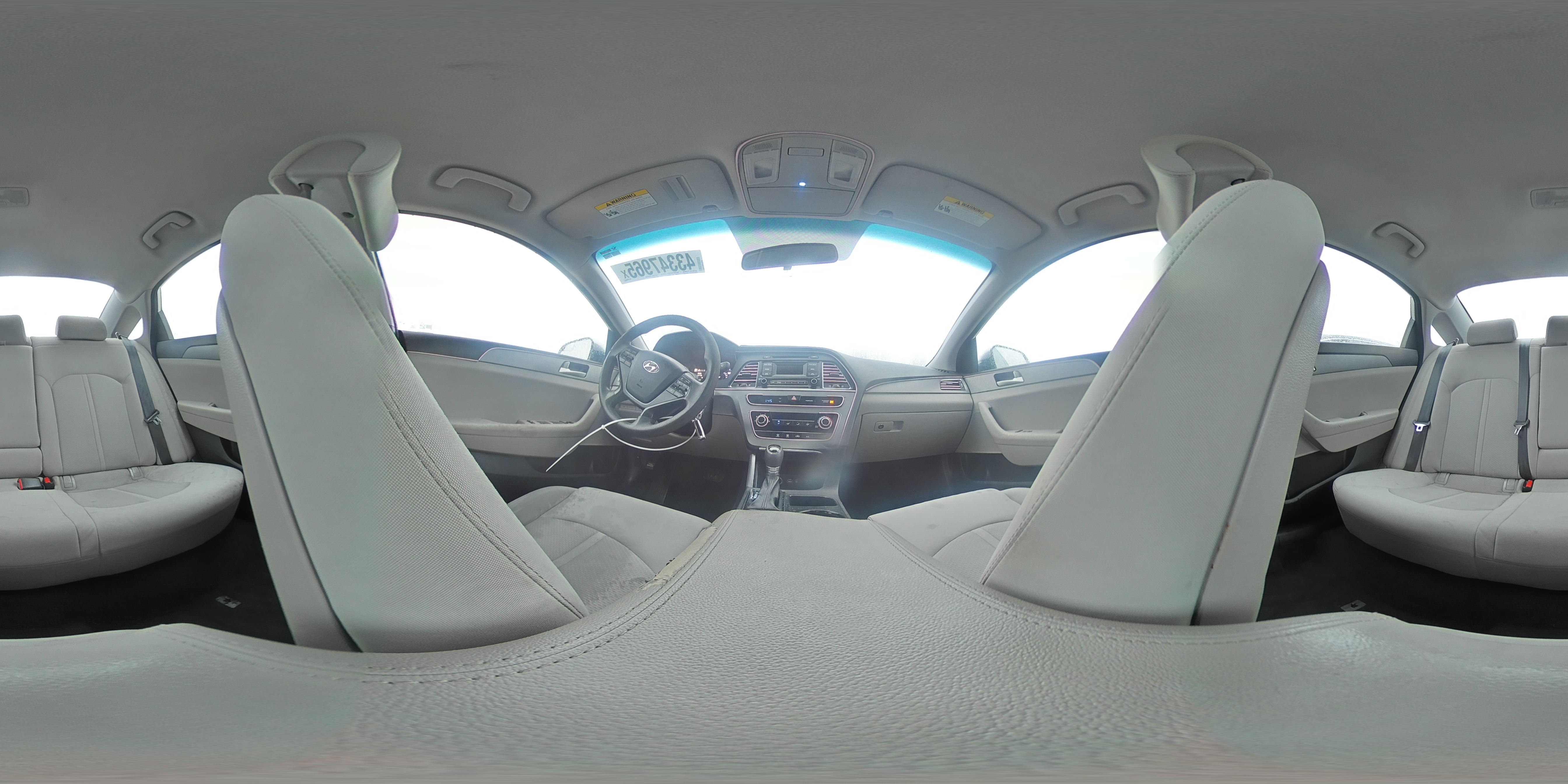 2015 Hyundai Sonata - Image 14