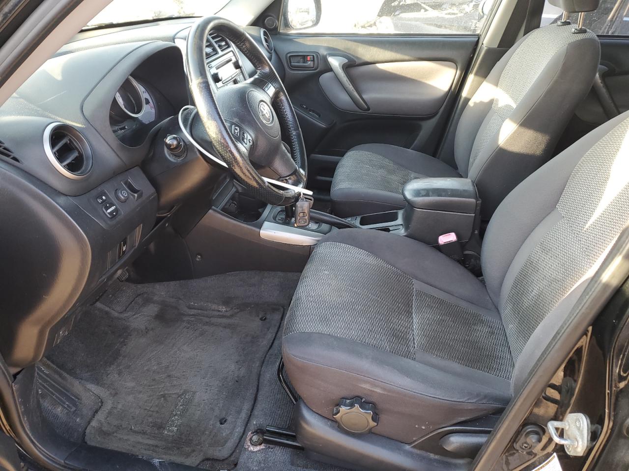 2005 Toyota RAV 4 - Image 7