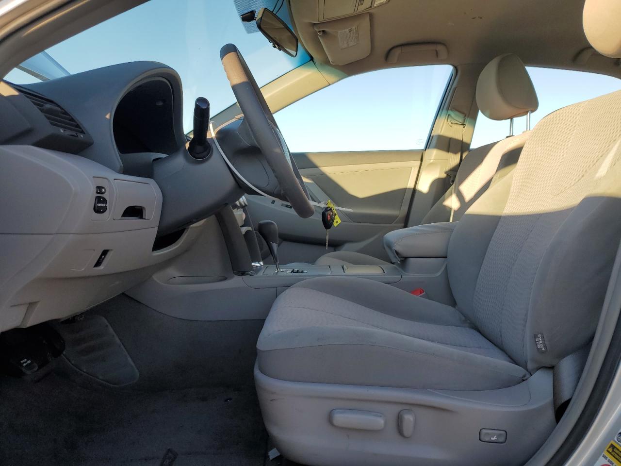 2011 Toyota Camry - Image 7